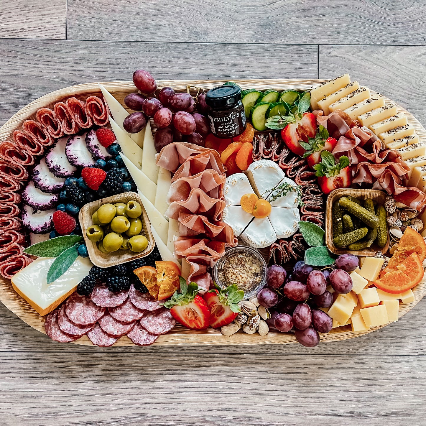 Extra large palm leaf tray